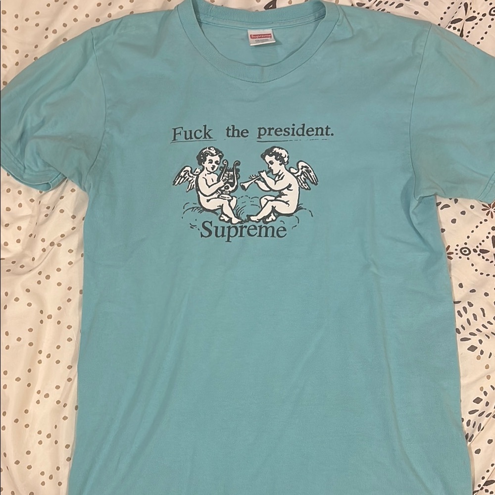Supreme Graphic Tee in Blue
